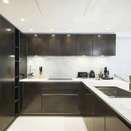 Apartment Au Petit Palais